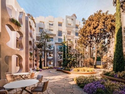 /international/al/vlore-vlore-310108216242/