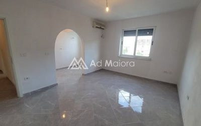 /international/al/durres-durres-310105300734/
