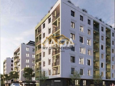 /international/al/bulevardi-i-palmave-durres-durres-310106994647/