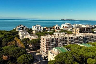 /international/al/durres-durres-120098501268/