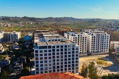 /international/al/durres-durres-120096490926/