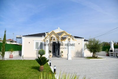 /international/al/rruga-shenjtoret-durres-durres-310106937140/