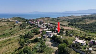 /international/al/durres-durres-310103404535/
