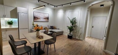 /international/al/durres-durres-120097653304/