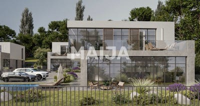 /international/al/liqeni-fawkes-tirane-tirana-310101174051/?lang=en