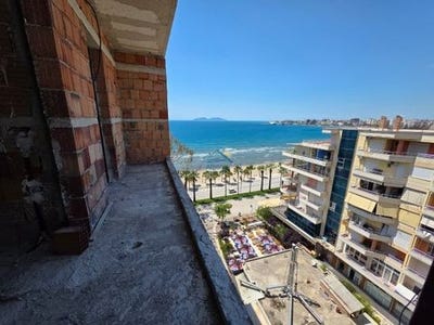 /international/al/vlore-vlore-310108675091/