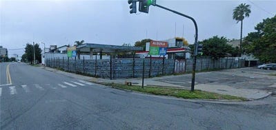 /international/ar/av-balbin-al-2300-esq-gaspar-campos-san-miguel-gran-bs-as-noroeste-buenos-aires-120094035535/