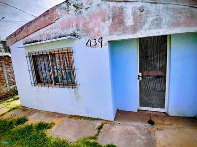 /international/ar/castanares-139-merlo-merlo-gba-oeste-1722-merlo-buenos-aires-310105942756/