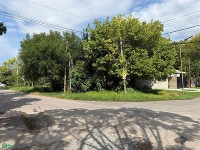 /international/ar/18-esquina-485-s-n-manuel-b-gonnet-la-plata-gba-sur-1896-310101154279/?lang=zh-tw