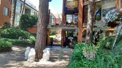 /international/ar/avellano-200-carilo-buenos-aires-310106090646/