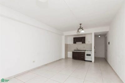 /international/ar/cordoba-1032-lanus-este-lanus-gba-sur-1824-lanus-buenos-aires-310108703147/