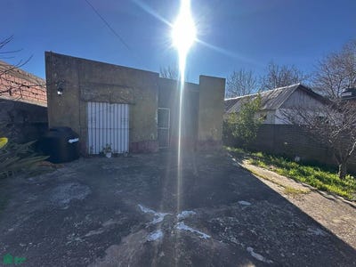 /international/ar/93-entre-126-bis-y-127-s-n-berisso-berisso-gba-sur-berisso-buenos-aires-310102629853/