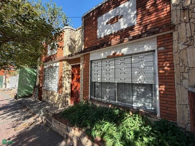 /international/ar/calle-13-5037-berazategui-gba-sur-1880-berazategui-buenos-aires-310108313809/