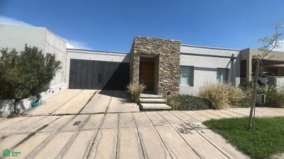 /international/ar/regalado-olguin-3451-1-las-heras-mendoza-las-heras-mendoza-310100952007/?lang=zh-tw