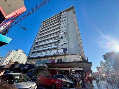 /international/ar/meeks-15-8º-38-lomas-de-zamora-oeste-gran-bs-as-sur-buenos-aires-310108463210/
