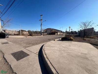 /international/ar/buenos-vecinos-990-rodeo-de-la-cruz-mendoza-5525-mendoza-310101247180/?lang=zh-tw