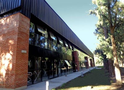 /international/ar/av-san-cayetano-beliera-ex-ruta8-n3025-pilar-gran-bs-as-norte-buenos-aires-310108463906/