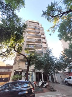 /international/ar/av-sarmiento-al-700-macrocentro-resistencia-chaco-province-310108463918/