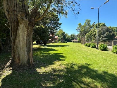 /international/ar/montes-de-oca-al-3500-ezeiza-gran-bs-as-oeste-sur-buenos-aires-310107533638/
