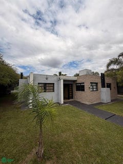 /international/ar/el-clavel-210-villa-parque-siquiman-cordoba-5001-cordoba-310107563296/