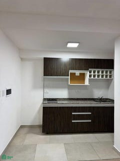 /international/ar/aristobulo-del-valle-150-lanus-oeste-lanus-gba-sur-1824-lanus-buenos-aires-310109108677/