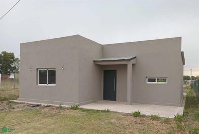 /international/ar/cardales-chico-barrio-semi-cerraado-s-n-campana-campana-gba-norte-2814-campana-buenos-aires-310107525886/
