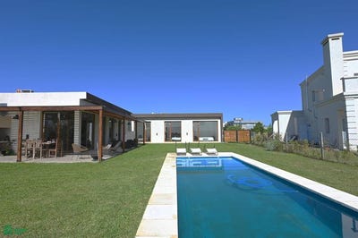 /international/ar/jose-hernandez-6498-s-n-loma-verde-escobar-gba-norte-1627-escobar-buenos-aires-310099411054/