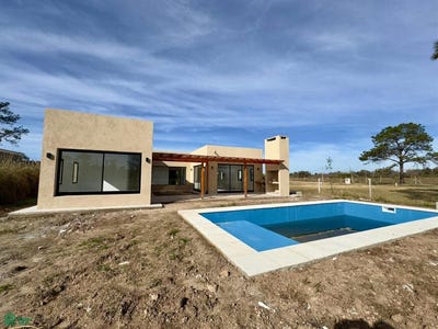 /international/ar/la-pista-123-ingeniero-maschwitz-escobar-gba-norte-1623-escobar-buenos-aires-310100706618/?lang=zh-tw