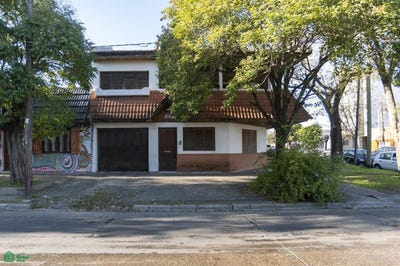 /international/ar/71-esquina-25-1494-la-plata-la-plata-gba-sur-1900-310101207049/