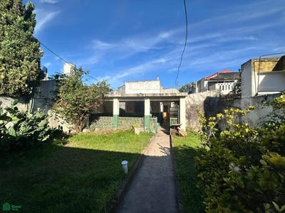 /international/ar/urdinarrain-349-castelar-moron-gba-oeste-1753-moron-buenos-aires-310104774203/