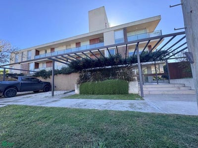 /international/ar/gabriela-mistral-697-ituzaingo-gba-oeste-ituzaingo-buenos-aires-310107524426/