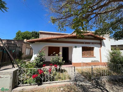 /international/ar/fray-luis-beltran-720-villa-regina-rio-negro-8334-rio-negro-310104505592/