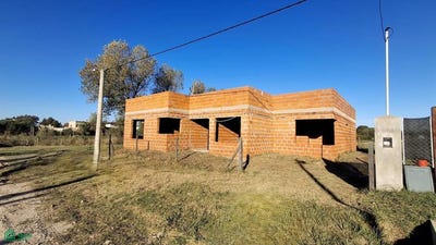 /international/ar/quintero-viverista-s-n-loma-verde-escobar-gba-norte-1425-escobar-buenos-aires-310107834132/