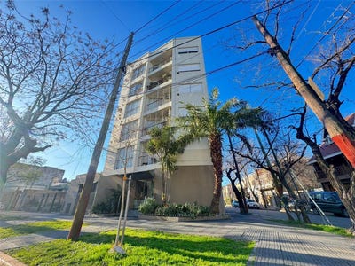/international/ar/eva-peron-al-100-lanus-gran-bs-as-sur-buenos-aires-310108464690/