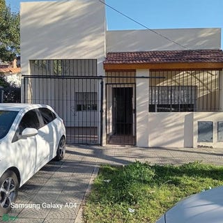 /international/ar/juan-bautista-alberdi-729-san-antonio-de-padua-merlo-gba-oeste-1718-merlo-buenos-aires-310107886710/