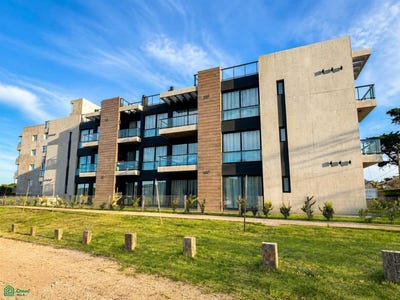 /international/ar/biarritz-724-mar-de-ostende-pinamar-buenos-aires-costa-atlantica-7167-pinamar-buenos-aires-310104943074/