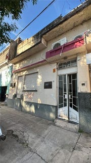 /international/ar/hipolito-yrigoyen-al-200-microcentro-resistencia-chaco-province-310107532076/