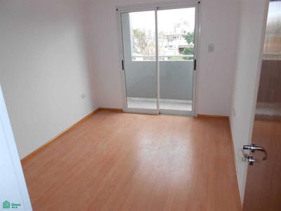/international/ar/115-entre-32-y-33-s-n-la-plata-la-plata-gba-sur-1900-310100931151/?lang=zh-tw
