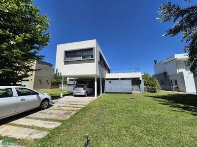 /international/ar/haras-del-sur-ii-ruta-2-km-73-237-coronel-brandsen-brandsen-gba-sur-brandsen-buenos-aires-310106714461/