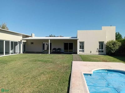 /international/ar/viterbori-5500-general-roca-rio-negro-general-roca-rio-negro-310107470780/