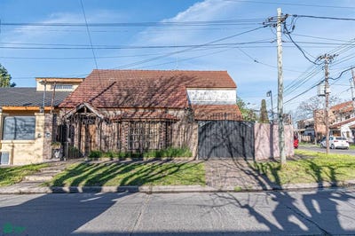 /international/ar/rodriguez-pena-2107-castelar-moron-gba-oeste-1712-moron-buenos-aires-310107043387/