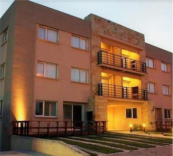/international/ar/rivadavia-esq-robinson-crusoe-pinamar-buenos-aires-310107532698/