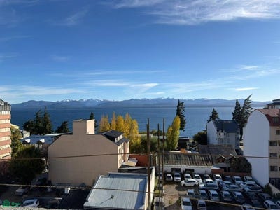 /international/ar/vicealmirante-o-connor-839-san-carlos-de-bariloche-rio-negro-8400-rio-negro-310108039656/