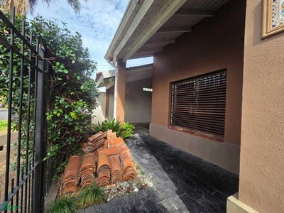 /international/ar/esmeralda-677-san-antonio-de-padua-merlo-gba-oeste-1718-merlo-buenos-aires-310108841463/