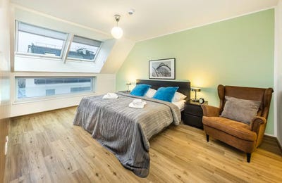 /international/at/lorystrasse-vienna-vienna-310093846361/