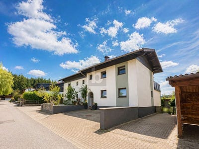 /international/at/perwang-am-grabensee-salzburg-310108939924/