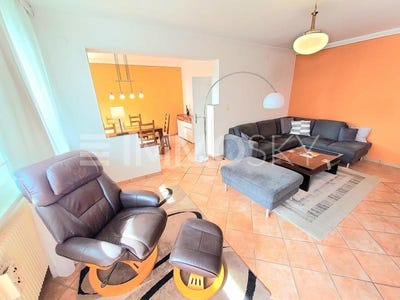 /international/at/traun-upper-austria-310108516777/