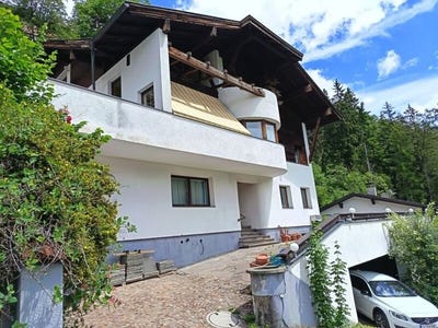 /international/at/axams-tyrol-310109867644/