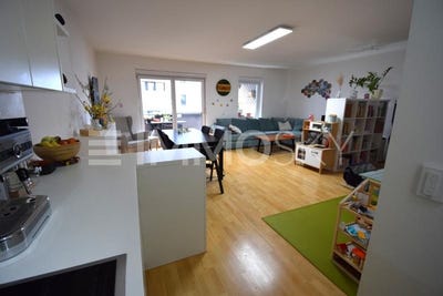 /international/at/linz-upper-austria-310108037888/