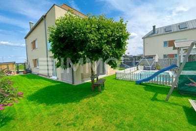 /international/at/ansfelden-upper-austria-310108922989/